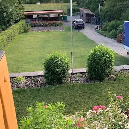 Freistehender In In Traumlage Mit Grossem Garten * Marktbreit